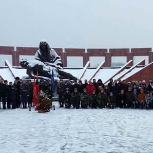 3 декабря московские поисковики почтили память неизвестных защитников Отечества